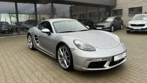 Porsche 718 Cayman Sport-Chrono-Paket, PASM, Bose - image 3