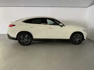 Mercedes-Benz GLC 200 GLC 200 4M Coupé AMG Pano Standh Burm HUD AHK+++ Bild 4