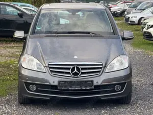 Mercedes-Benz A 180 Autotronic Elegance Special Edition