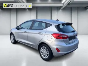 Ford Fiesta 1.1 Cool  Connect Fernlichtass.+PDC Bild 4