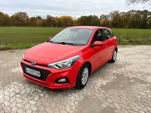 Hyundai i20 i20 1.2 Select, Klima, Alu, TÜV NEU, Scheckheft