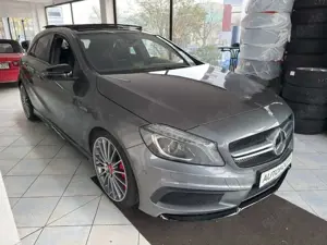 Mercedes-Benz A 45 AMG 4Matic*Leder*Panorama*Performance*