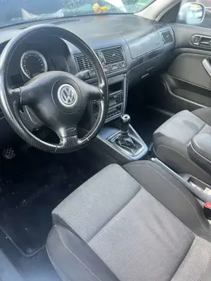 Volkswagen Golf 1.6 Pacific Bild 5