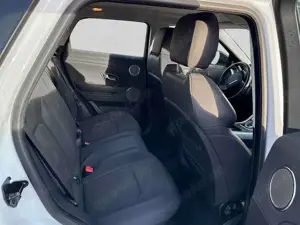 Land Rover Range Rover Evoque TD4 Pure Automatik Bild 5