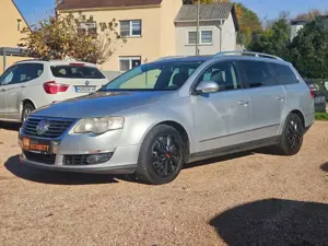 Volkswagen Passat Variant PassatVariant Highline VIELE TEILE NEU+TÜV 08/26 Bild 1
