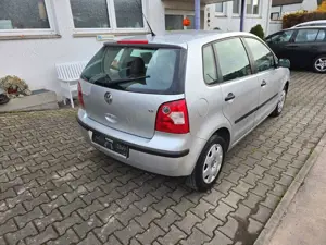 Volkswagen Polo IV Basis Lederausstattung TÜV neu Bild 3