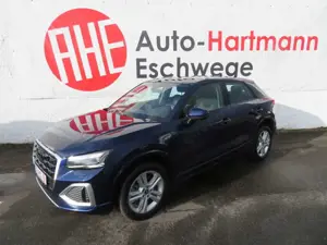 Audi Q2 40 TFSI quattro advanced Pano Ahk Fahren Park