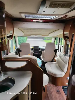 Caravans-Wohnm Carthago e-line I47 yachting Bild 3