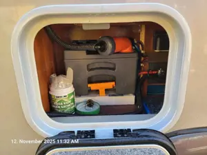 Caravans-Wohnm Carthago e-line I47 yachting Bild 4