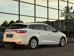 Renault Megane IV Grandtour Limited Navi Kamera Bild 3