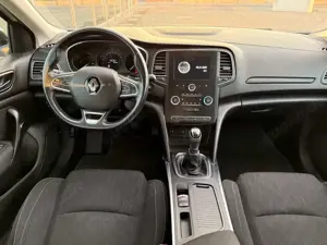 Renault Megane IV Grandtour Limited Navi Kamera Bild 2