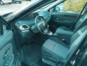 Renault Scenic Grand Paris Automatik Bild 5