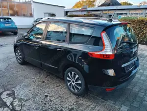 Renault Scenic Grand Paris Automatik Bild 2