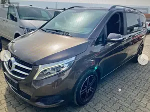 Mercedes-Benz V 250 V 250 (BlueTEC) d kompakt 7G-TRONIC Avantgarde Bild 3