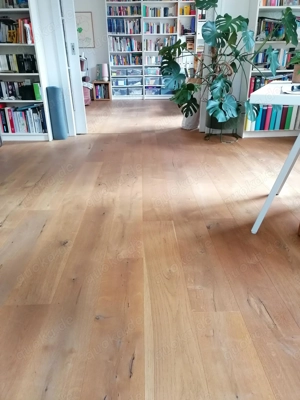NEU    Diele Eiche, geölt  20,80 Euro qm