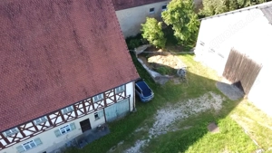 Historisches Anwesen mit großem Potenzial   direkt an der Klostermauer in Kirchheim am Ries Bild 2