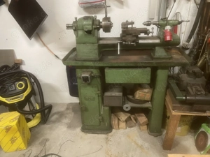 Gut erhaltene Drehbank