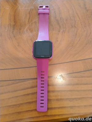 Fitbit SmartWatch 
