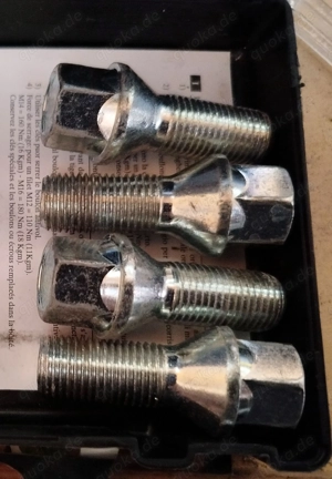 Radschraube M14x1.5x28 SW17 10.9 Kegelbund 60 