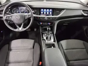 Opel Insignia ST 1.5 Turbo Business Ed. Navi LED RFK Bild 5