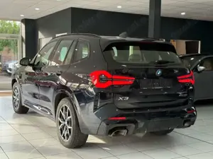 BMW X3 xDrive 30e*Facelift*M-PAKET*CARPLAY*KAMERA* Bild 3