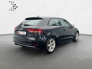 Audi A3 2.0 TDI qu Sport*Xenon*Navi*KLIMA*APS*SHZ* Bild 2
