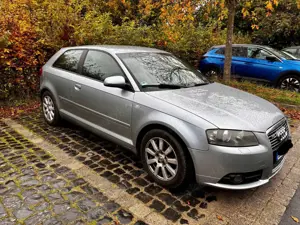 Audi A3 A3 2.0 TDI S Line Schräghecklimousine Bild 2