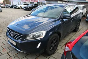 Volvo XC60 XC60 D4 AWD Momentum BiXenon Navigation Tempomat P
