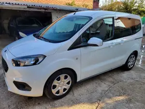 Ford Tourneo Courier Trend
