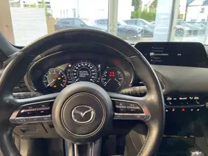 Mazda 3 2.0 180PS 6GS Selection *BOSE* *Des-P* Selecti Bild 5