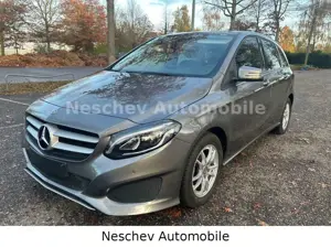 Mercedes-Benz B 180 d Leder/LED/TotW/PTS/Alu/1.Hd1A Zustand
