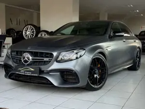 Mercedes-Benz E 63 AMG E 63 S AMG 4m+/ EDITION 1/Carbon/Burmester/Pano/
