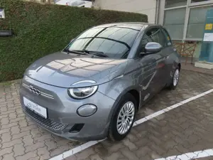 Fiat 500e Base 42kWh *Sitzheizung+PDC V/H+Kamera H*