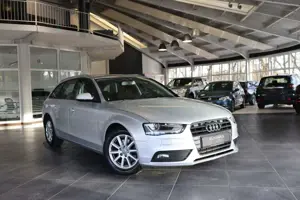 Audi A4 AVANT 1,8 TFSI XENON-PLUS NAVI EINPARKHILFE
