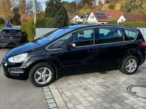 Ford S-Max Titanium 1,6 ECO 118 kw / 160 PS Bild 4