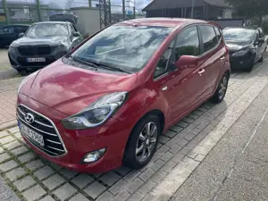 Hyundai iX20 1.4 blue YES!