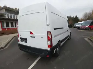 Renault Master III Kasten L2H2 HKa 3,5t Bild 5