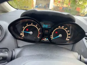 Ford Fiesta Fiesta  3-Türer 1.25 SYNC Edition