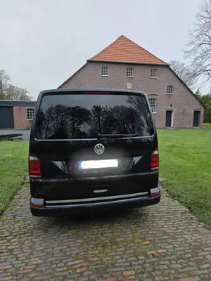 Volkswagen T6 Multivan Kurz Comfortline Bild 3