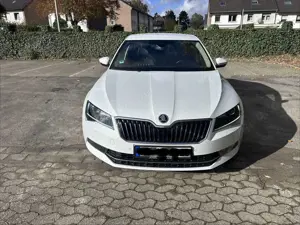 Skoda Superb 2.0 TDI DSG LK
