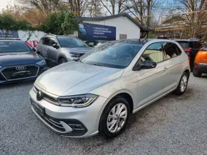 Volkswagen Polo 1.0 TSI STYLE/ NAVI/  IQ LIGHT/ ACC / LED /