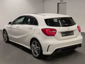 Mercedes-Benz A 200 AMG-Line Stdhzg/Xenon/Navi/Pano/SHZ/Kam Bild 3