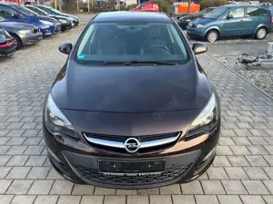 Opel Astra J Lim. 5-trg Klimaaut SHZ USB PDCv+h Alu17 Bild 2