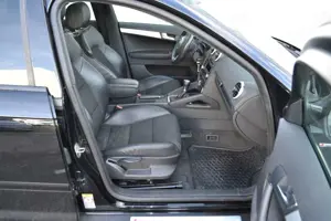 Audi A3 A3 2.0 TDI (DPF) S line Sportback*PANORAMA* Bild 4