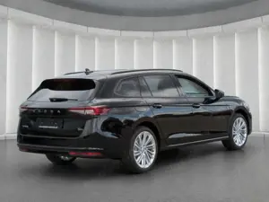 Skoda Superb Combi Selection 4x4 TDI*AHK Panodach pACC Bild 4