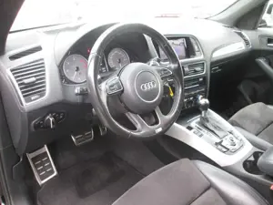 Audi SQ5 3.0 TDI quattro tiptr. AHK XENON NAVI STHZG SHZG Bild 4