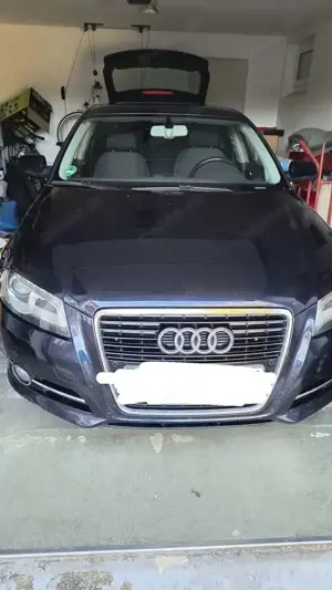 Audi A3 A3 2.0 TDI Sportback DPF S tronic Ambiente