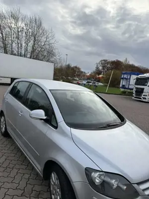 Volkswagen Golf Plus 1.6 FSI Comfortline Bild 5