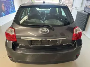 Toyota Auris Edition 1,6 Klimmautomatik Bild 5