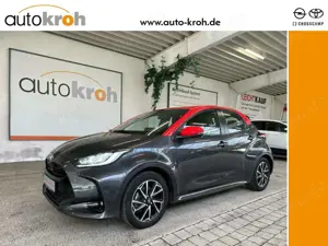 Toyota Yaris Hybrid Tokyo Spirit PDC Kamera